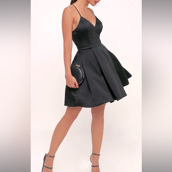 Marciano | A-Line V-Neck thick satin dress with pockets - Picture 1 of 8